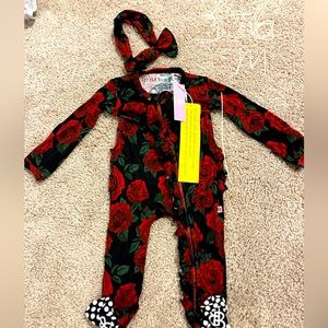 Little bum bum “bums an roses” set